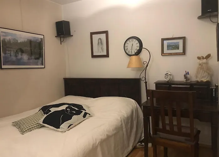 Quiet Close To The Mall And The Metro هلسنكي